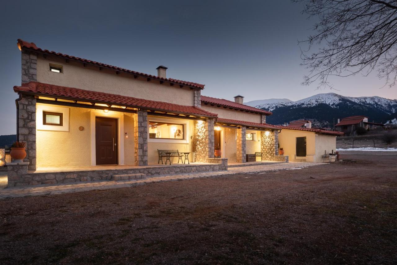 Chalet Renata 1 Livadi Arachovas Kalívia Buitenkant foto